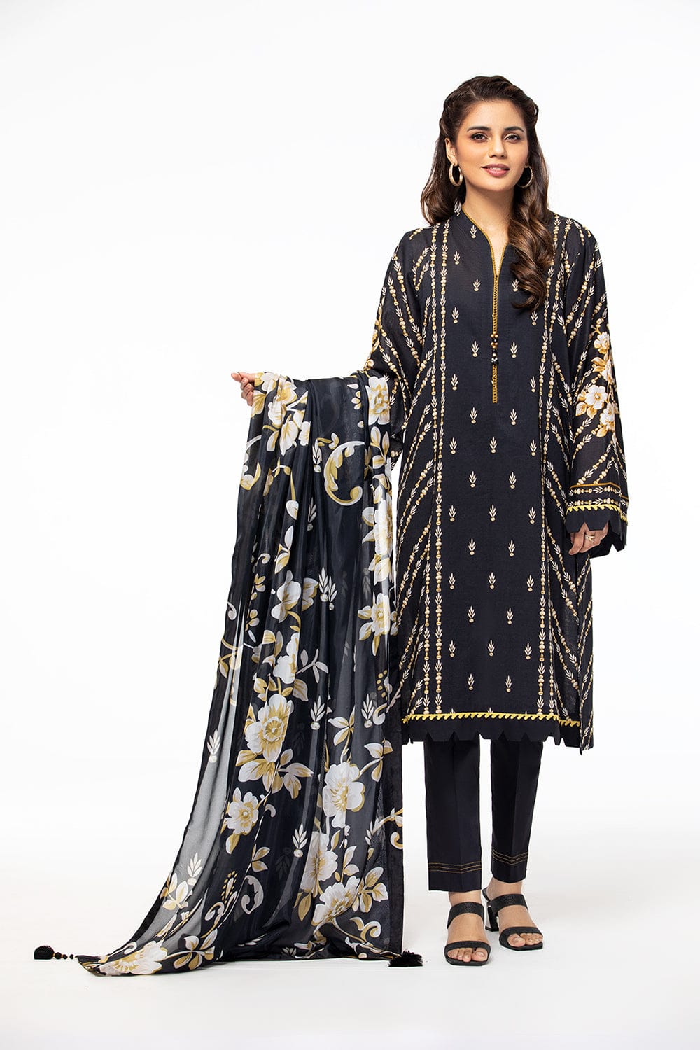 Unstitched 3 Piece - Printed Suit444