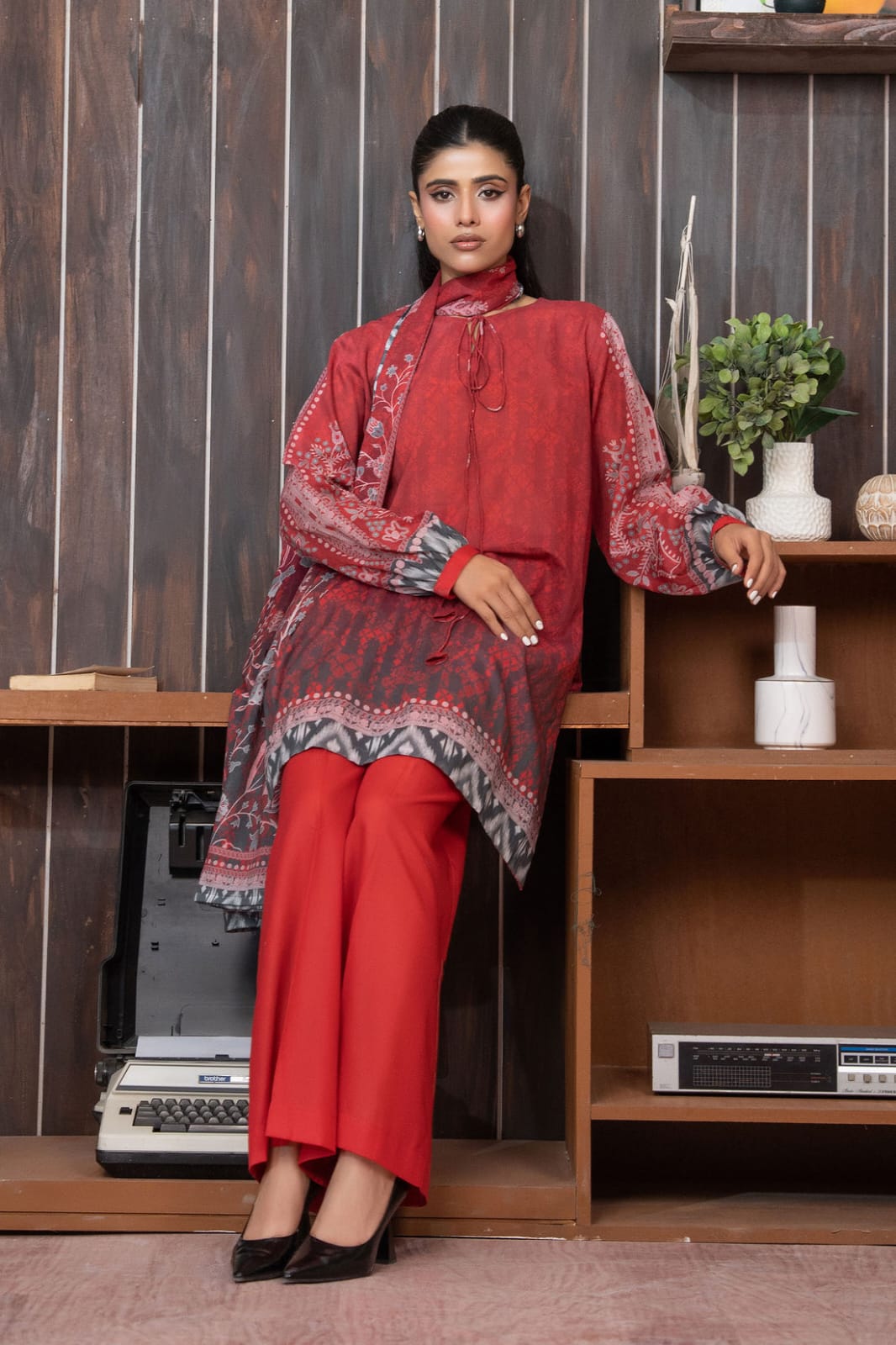 SAFA NOOR 3 PIECE DIGITAL PRINTED LAWN